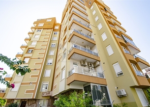 Двухкомнатная квартира с отдельной кухней в Арапсую Коньяалты 