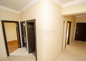 Двухкомнатная квартира с отдельной кухней в Арапсую Коньяалты 