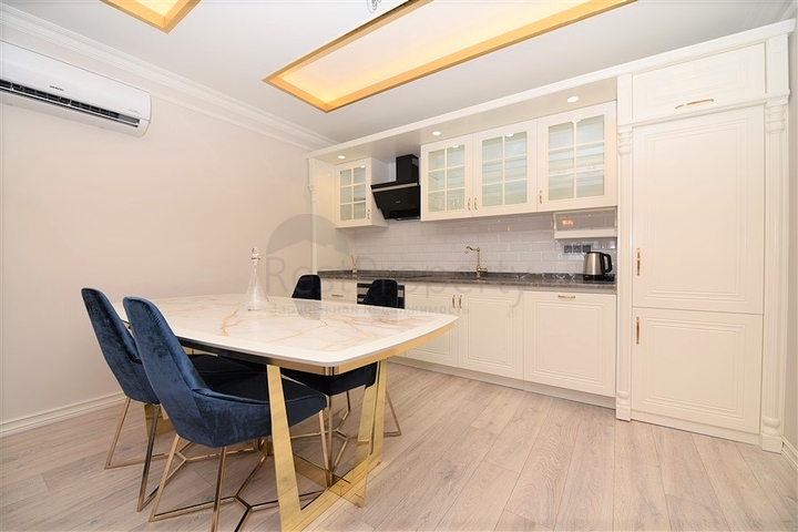 Меблированная трёхкомнатная квартира в элитном комплексе