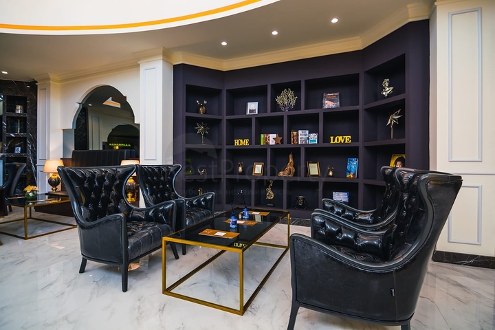 Меблированная трёхкомнатная квартира в элитном комплексе