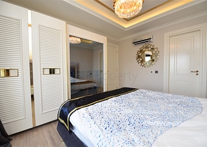 Меблированная трёхкомнатная квартира в элитном комплексе