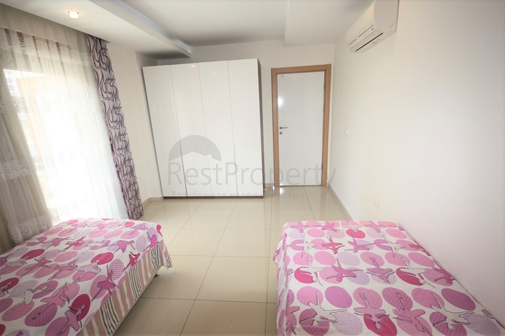 Трёхкомнатная квартира в комплексе люкс класса