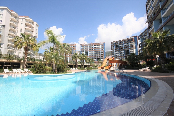 Трёхкомнатная квартира в комплексе люкс класса