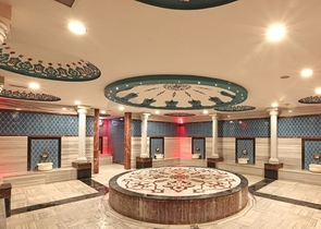 Трёхкомнатная квартира в комплексе люкс класса