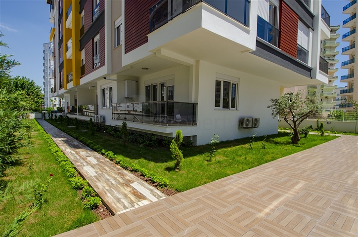 Квартира 2+1 в новом комплексе рядом с Боачай каналом в Лимане