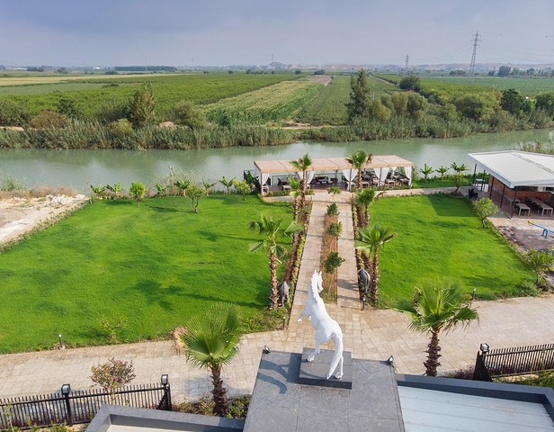 Элитный жилой комплекс у реки в самом центре Белека 