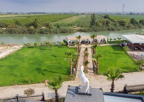 Элитный жилой комплекс у реки в самом центре Белека 