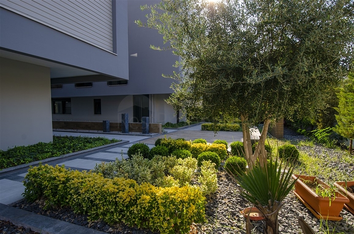 Элитный проект на первой береговой линии в районе Лара Анталья