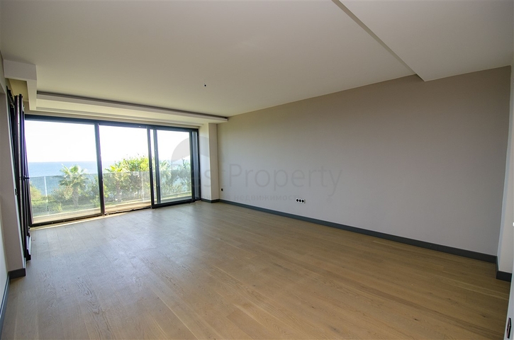 Элитный проект на первой береговой линии в районе Лара Анталья