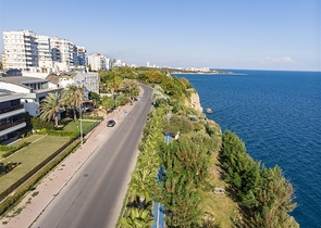 Элитный проект на первой береговой линии в районе Лара Анталья