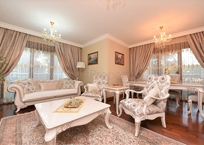 Квартира в комплексе на первой береговой линии в центре Алании