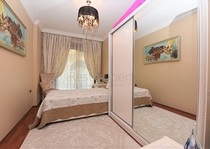 Квартира в комплексе на первой береговой линии в центре Алании