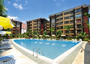 Квартира в комплексе на первой береговой линии в центре Алании