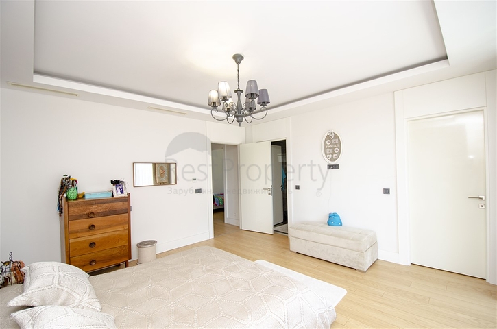 Вилла 6+1 с мебелью в районе Молла Юсуф Коньяалты 