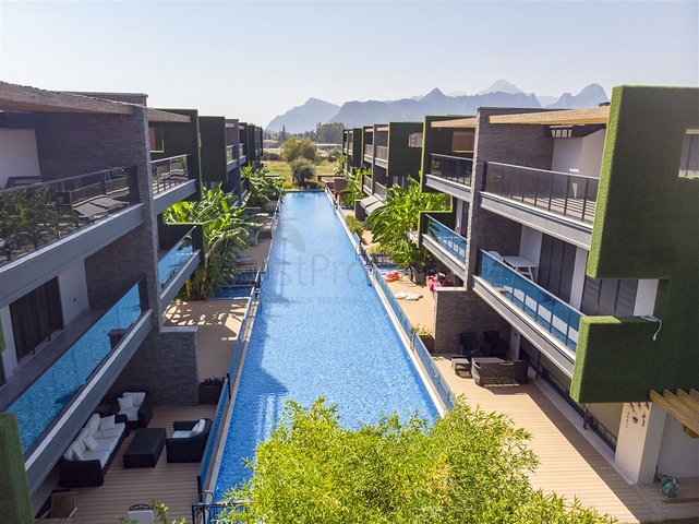 Вилла 6+1 с мебелью в районе Молла Юсуф Коньяалты 