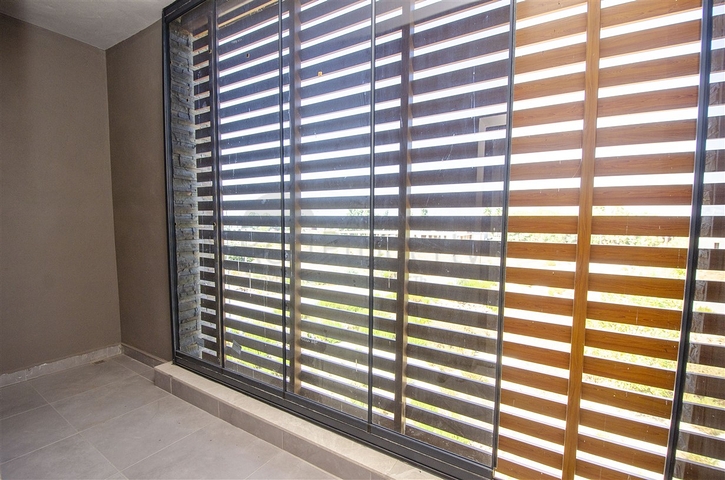 Вилла 6+1 с мебелью в районе Молла Юсуф Коньяалты 