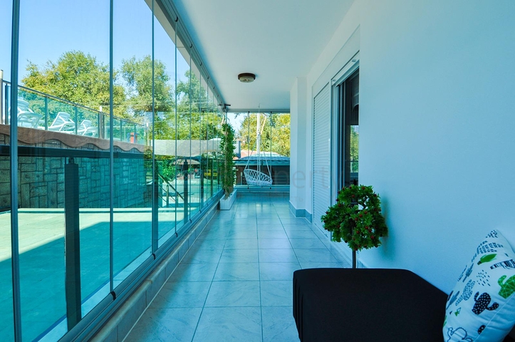 Меблированная двухкомнатная квартира в Кестеле