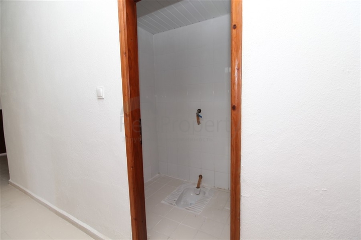 Квартира по низкой цене в комплексе с зеленым садом