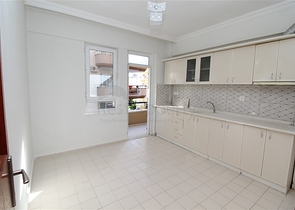 Квартира по низкой цене в комплексе с зеленым садом