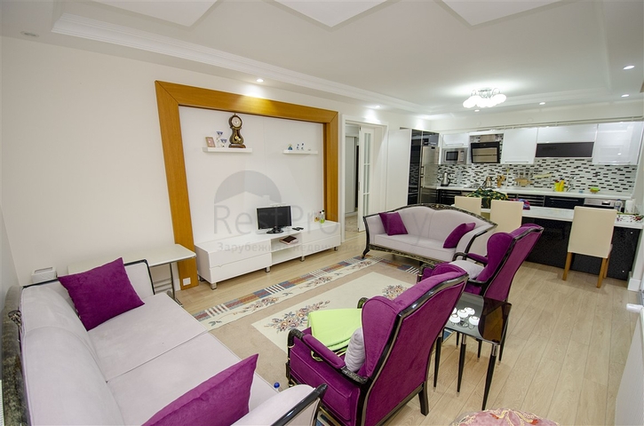 Квартира 2+1 в 150 м от пляжей Коньяалты в Анталии