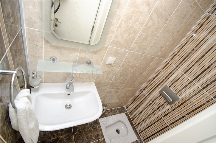 Квартира 2+1 в 150 м от пляжей Коньяалты в Анталии