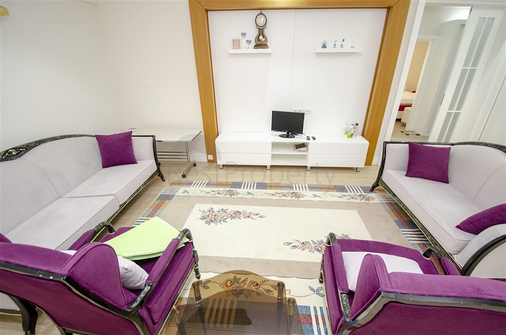 Квартира 2+1 в 150 м от пляжей Коньяалты в Анталии