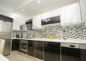 Квартира 2+1 в 150 м от пляжей Коньяалты в Анталии