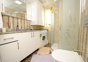 Квартира 2+1 в 150 м от пляжей Коньяалты в Анталии