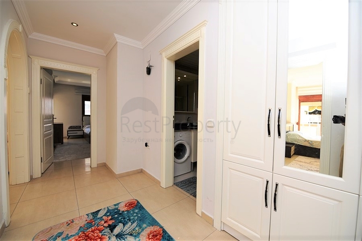 Просторная квартира в центре района Махмутлар