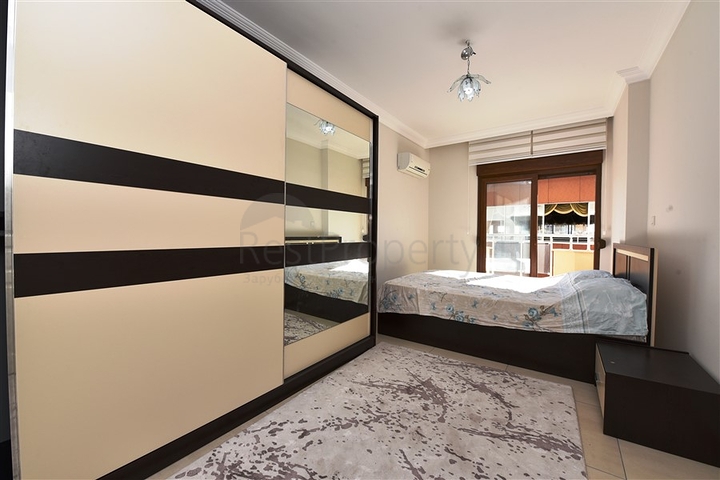 Просторная квартира в центре района Махмутлар