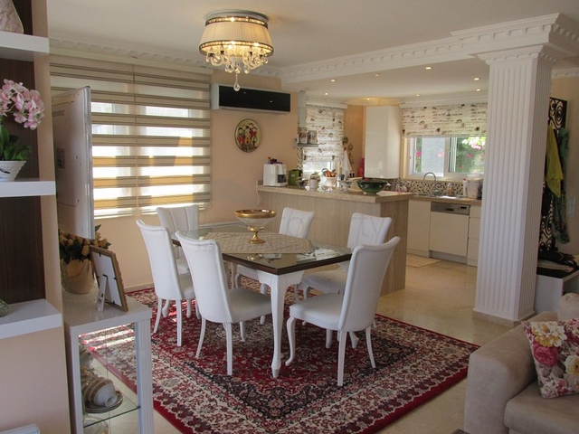 Вилла в комплексе в Конаклы