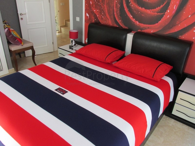 Вилла в комплексе в Конаклы