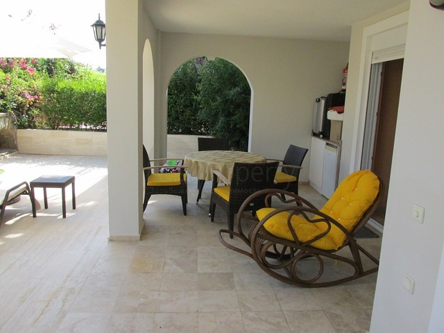 Вилла в комплексе в Конаклы