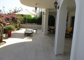 Вилла в комплексе в Конаклы