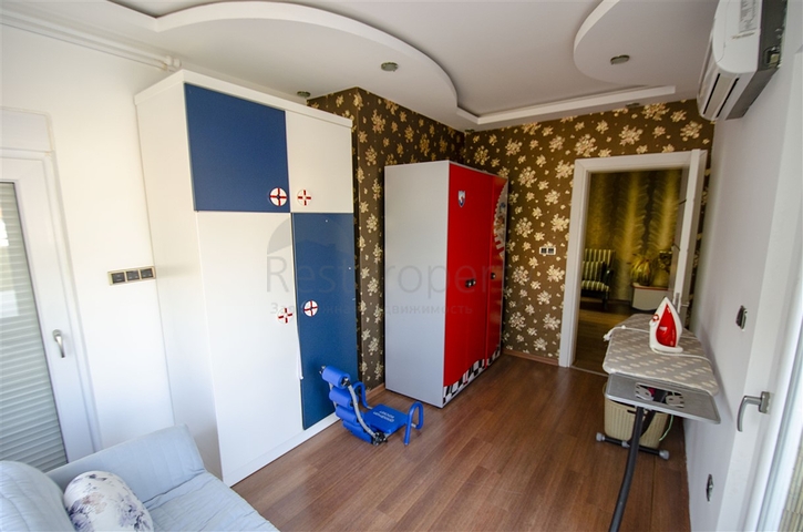 Просторная квартира 4+1 в районе Унжалы Коньяалты Анталья