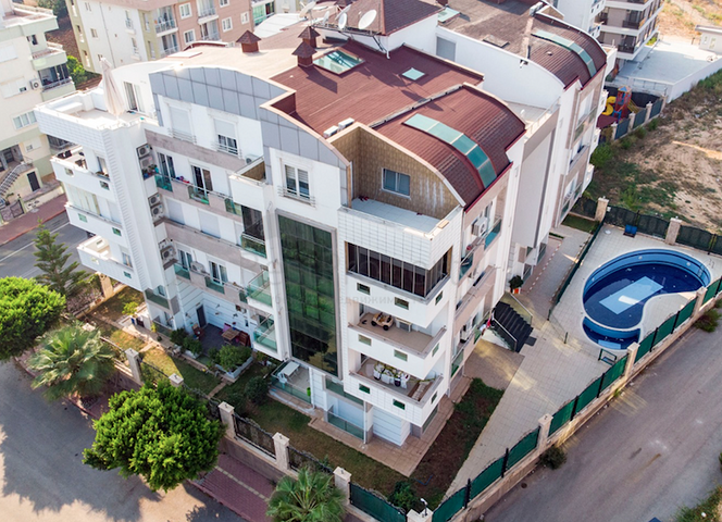 Просторная квартира 4+1 в районе Унжалы Коньяалты Анталья