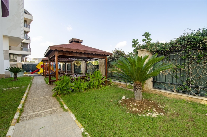 Просторная квартира 4+1 в районе Унжалы Коньяалты Анталья