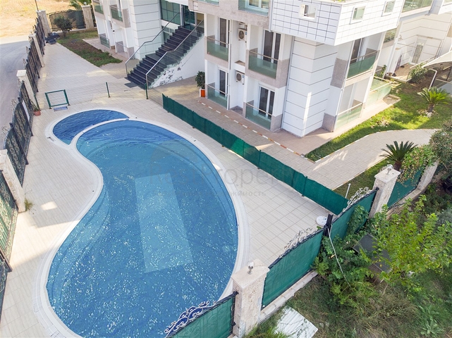 Просторная квартира 4+1 в районе Унжалы Коньяалты Анталья