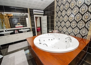 Просторная квартира 4+1 в районе Унжалы Коньяалты Анталья