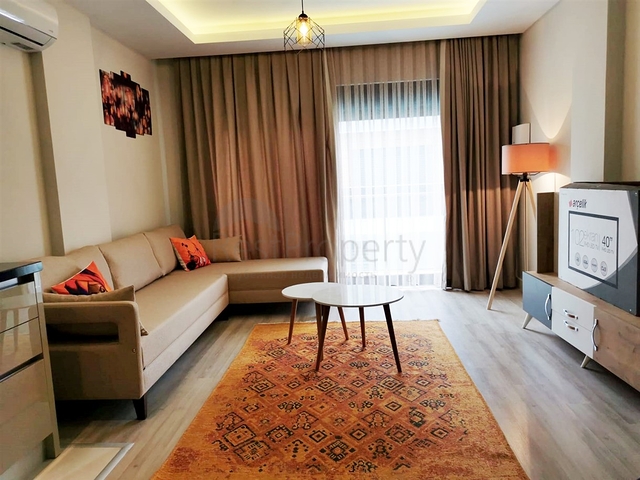 Пентхаус 2+1 с мебелью рядом с песчаными пляжами Лары 