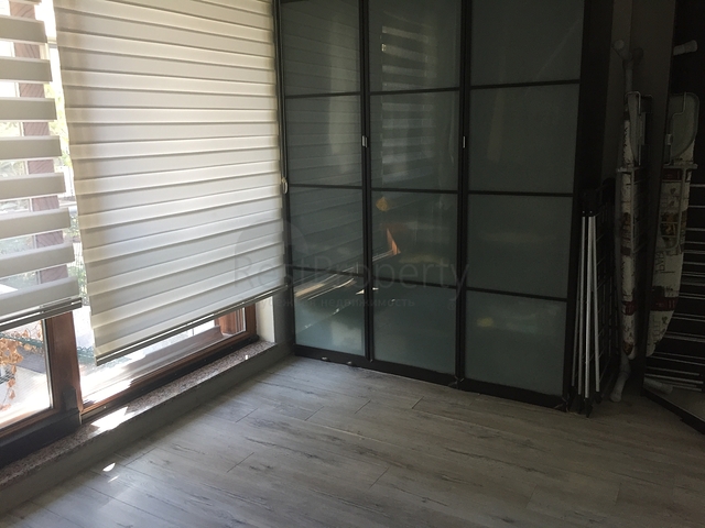 Продается трехкомнатная квартира в новом малоэтажном жилом комплексе