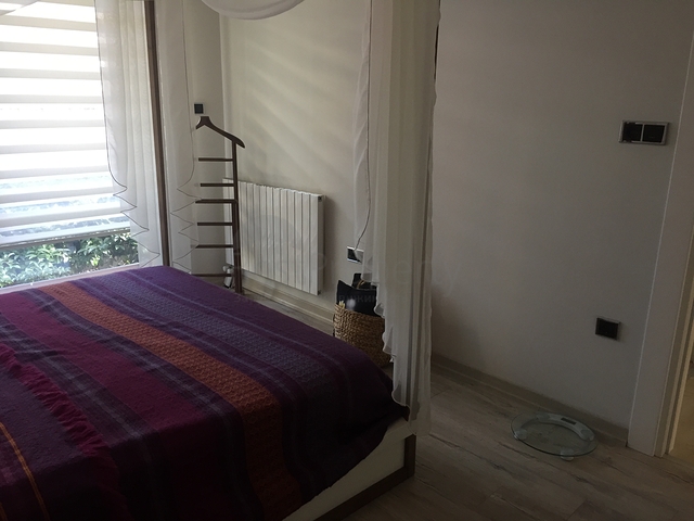 Продается трехкомнатная квартира в новом малоэтажном жилом комплексе