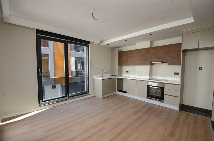 Квартиры 1+1, 2+1, 3+1 в комплексе в районе Гюзельоба Лара 