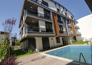 Квартиры 1+1, 2+1, 3+1 в комплексе в районе Гюзельоба Лара 