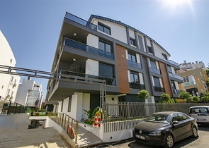 Квартиры 1+1, 2+1, 3+1 в комплексе в районе Гюзельоба Лара 