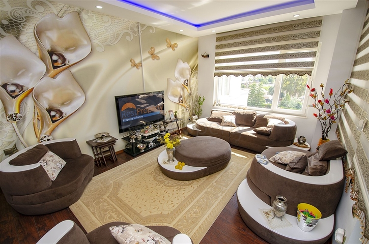 Квартира 2+1 в Чалаяне Ларе в комплексе с олимпийским бассейном