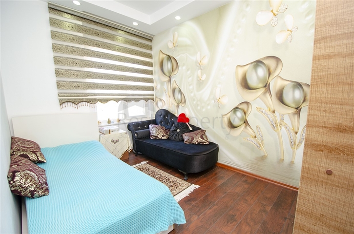 Квартира 2+1 в Чалаяне Ларе в комплексе с олимпийским бассейном