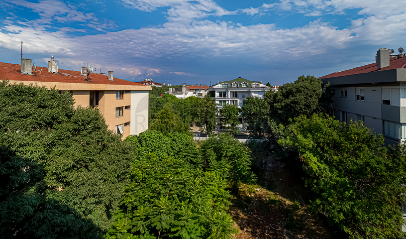 Дуплекс с идеальным расположением в европейском районе Ешилькёй