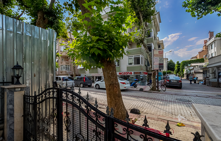 Дуплекс с идеальным расположением в европейском районе Ешилькёй