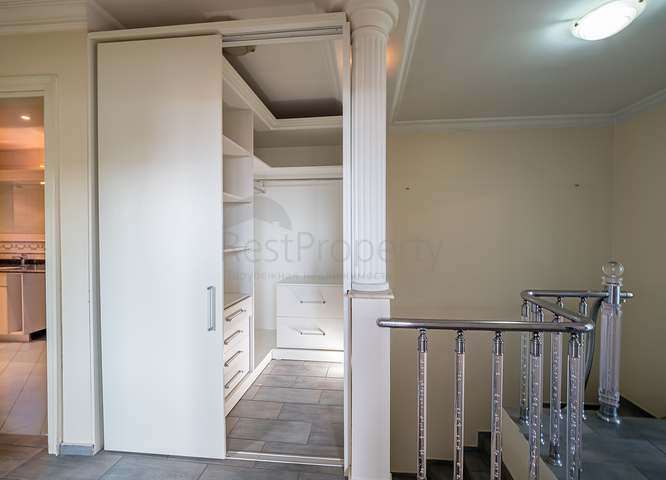 Дуплекс с идеальным расположением в европейском районе Ешилькёй